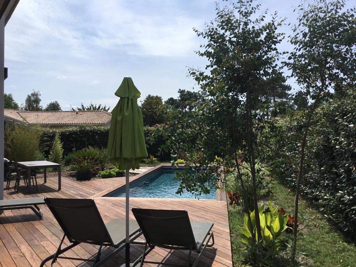 La Villa Du Golf - Chambre D Hotes กูฌ็อง-เมสทราส ภายนอก รูปภาพ